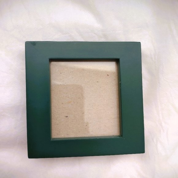 New Set 3 Small Picture Frames (Red, Blue, Green) - Picture 5 of 5